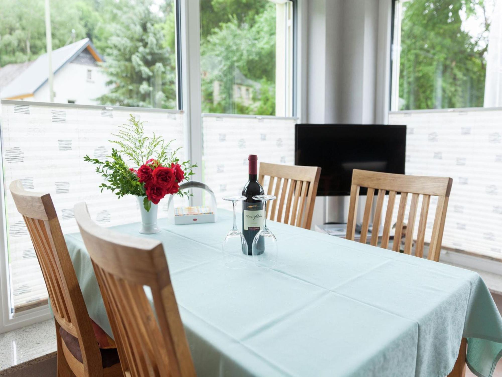 Apartment With Terrace And View Merschbach 외부 사진