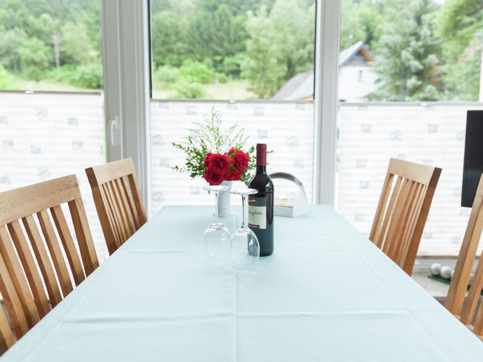 Apartment With Terrace And View Merschbach 외부 사진