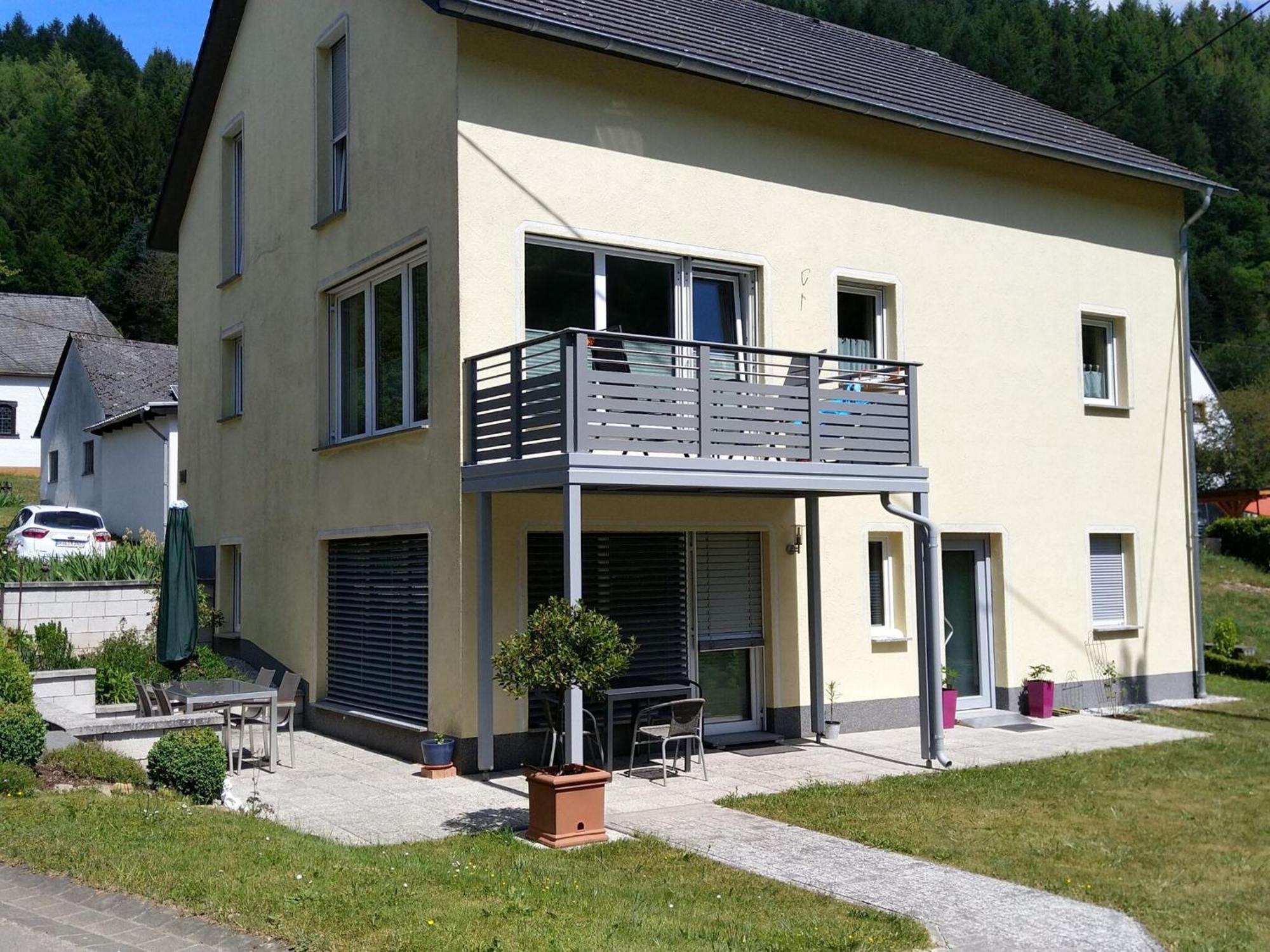 Apartment With Terrace And View Merschbach 외부 사진