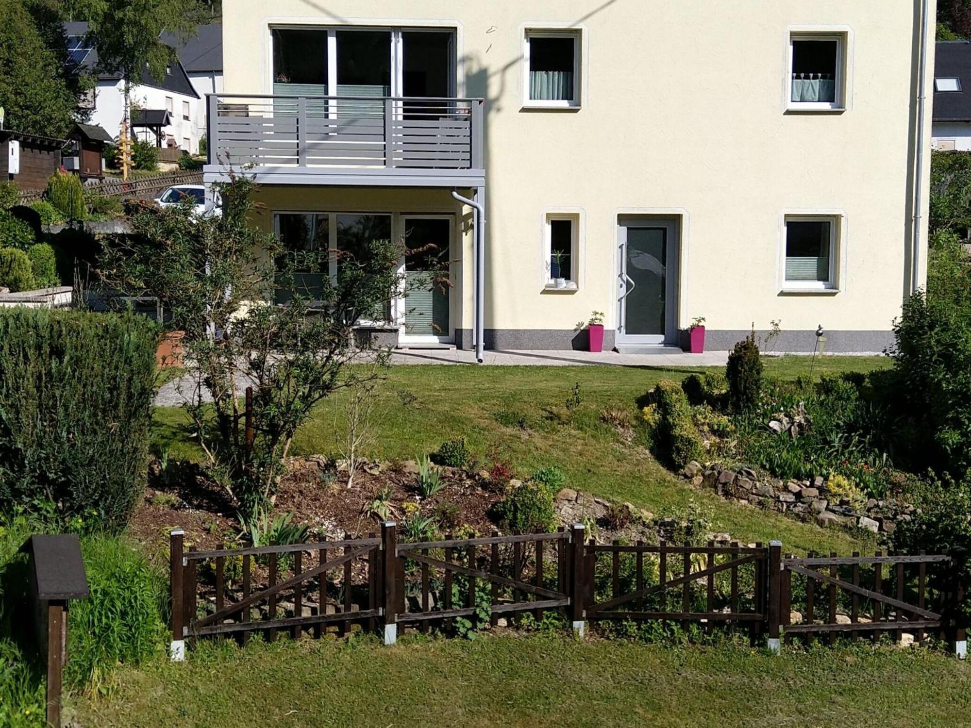 Apartment With Terrace And View Merschbach 외부 사진